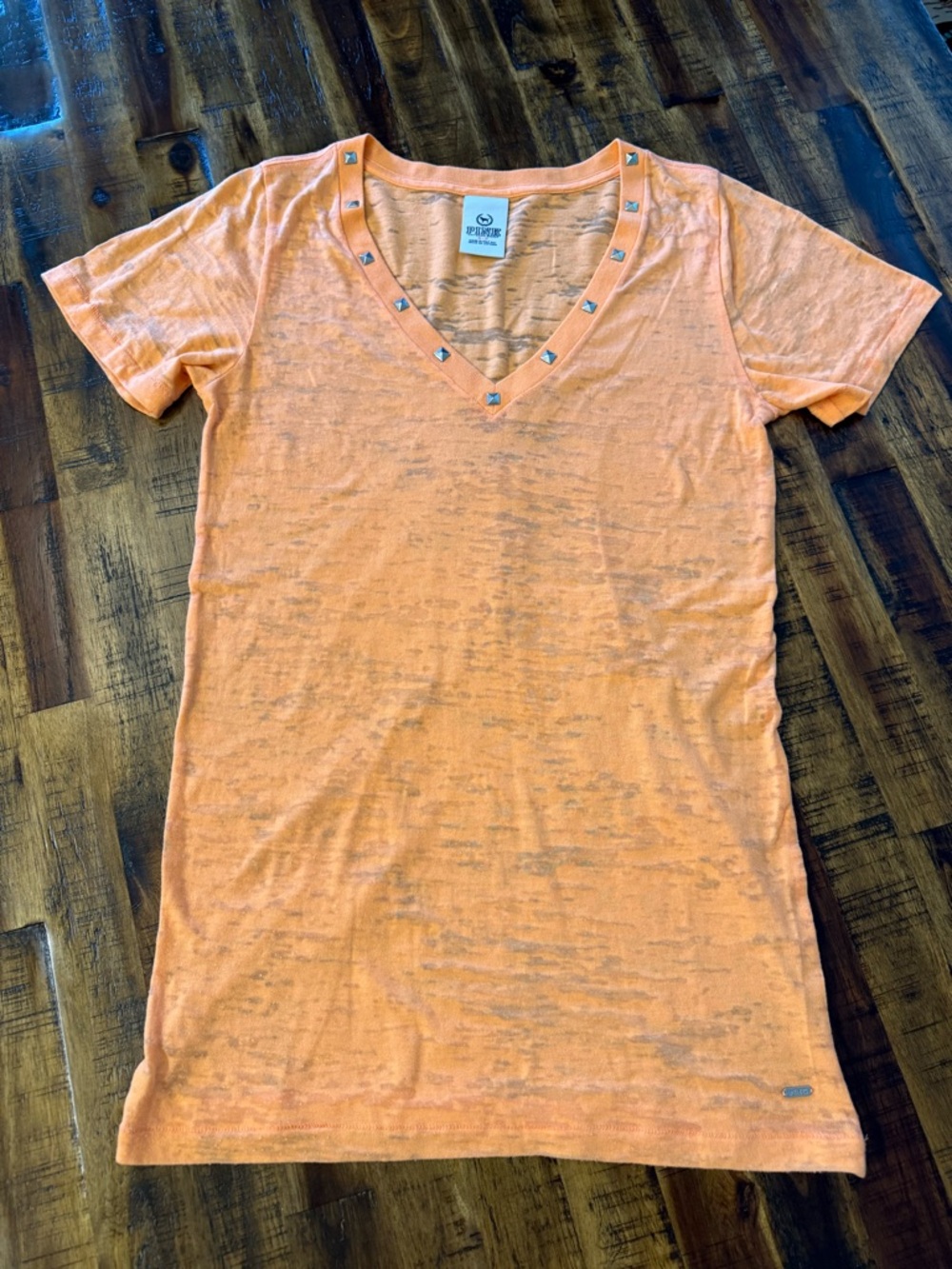 PINK sheer, v-neck t-shirt bright orange women's sz S silver stud appliques